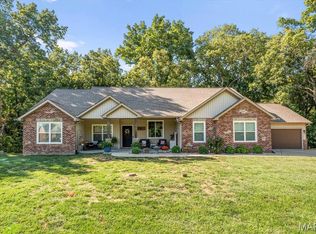 6107 Chantilly Bnd, Waterloo, IL 62298