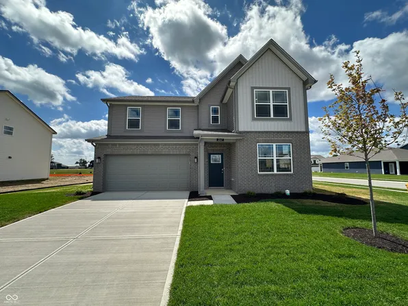 2147 Gambel Ln, Danville, IN 46122