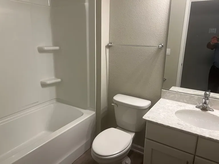 70305 Winding River Dr — Photo 18