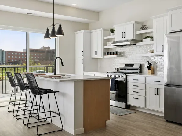 Risor of Maple Grove 55+, 9775 Grove Cir N #102, Osseo, MN 55369