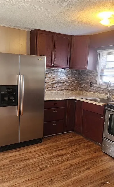 3 bed, 1100 sqft, $1,500 — Photo 4