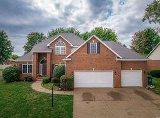 1833 Waters Ridge Dr, Newburgh, IN 47630