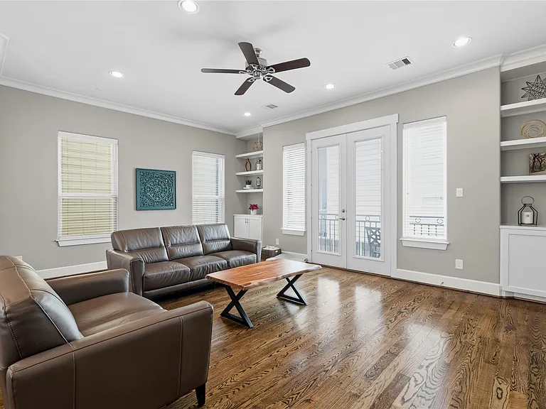2604 Bevis St #D — Photo 17