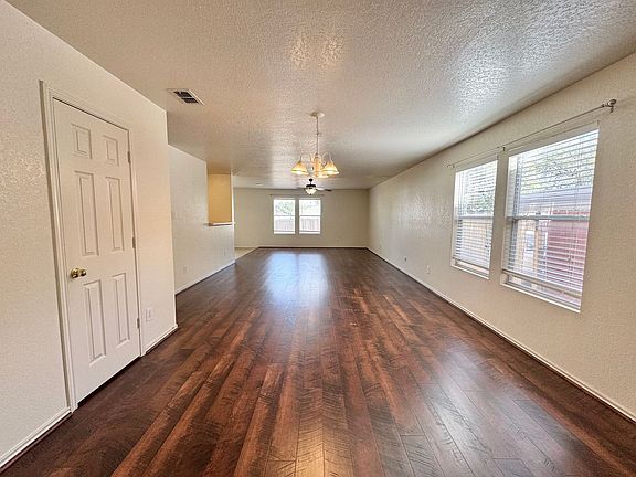 3rd image of 4406 Waldon Pond