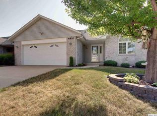 4910 Lake Ridge Dr, Quincy, IL 62305