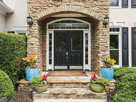 4th image of 3038 Tottenham Ln SW