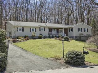 12 Mabro Dr, Denville, NJ