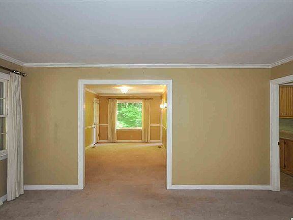 4th image of 9522 Hemlock Dr SE