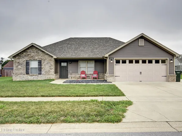 210 Royal Birkdale Ct, Vine Grove, KY 40175