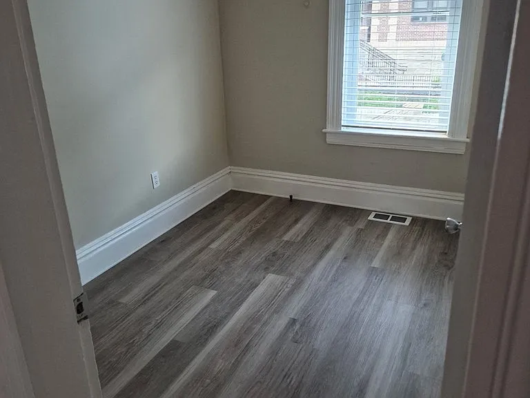 146 Edgington Ln #2 — Photo 6