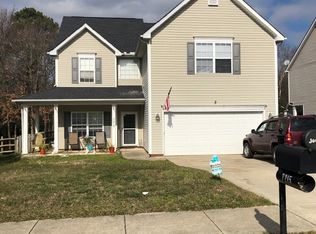 7215 Claiborne Woods Rd, Charlotte, NC 28216