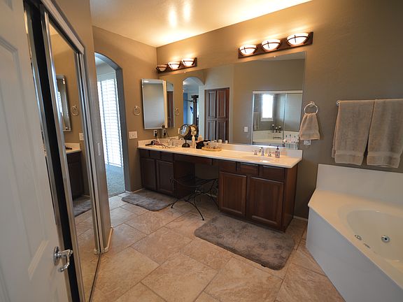 3rd image of 30374 N 123rd Ln