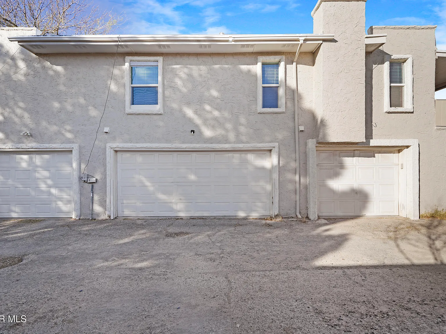 2 bed, 2.0 bath, 1008 sqft, $1,350 — Photo 3