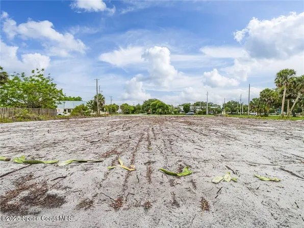 445 Old Dixie Hwy SW, Vero Beach, FL 32962