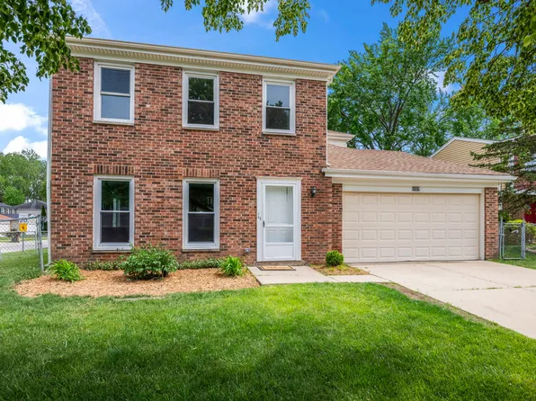 5039 Chambers Dr, Hoffman Estates, IL 60010