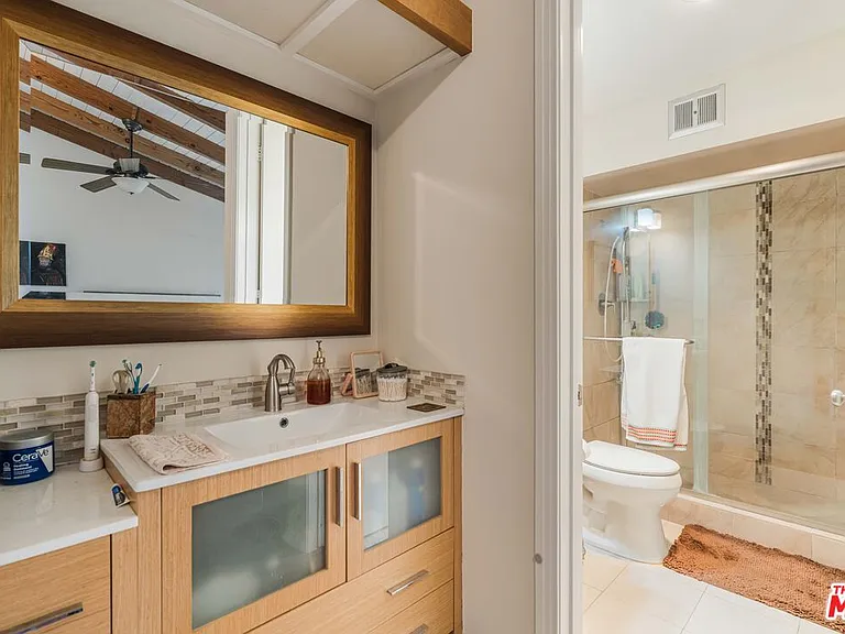 6249 Green Valley Cir — Photo 14