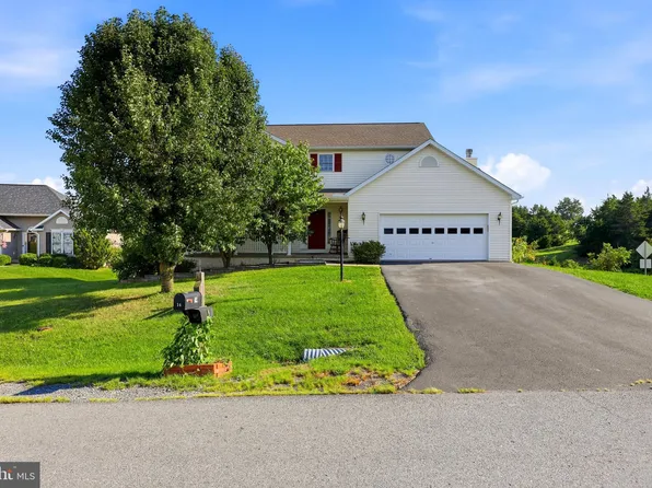 14 Whitonia Way, Martinsburg, WV 25404