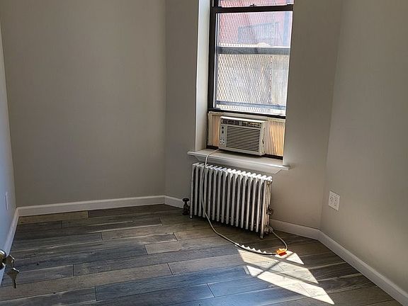 5th image of 36 Market St #7