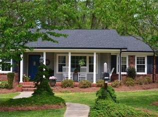 1208 Woodacres Cir, Kannapolis, NC 28081