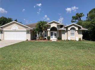 2426 SE Whitehorse St, Port Saint Lucie, FL 34984
