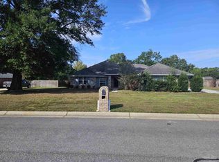 9137 Iron Gate Blvd, Milton, FL 32570