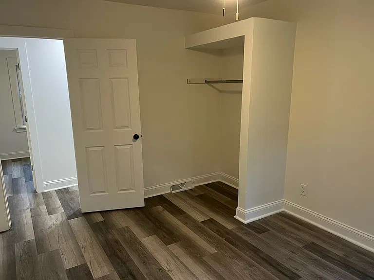 673 Harrison Ave — Photo 6