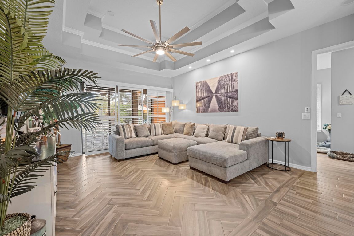 next background image