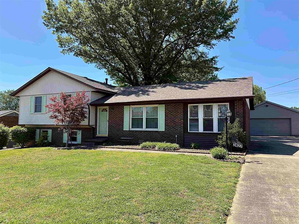 1st image of 2427 Georgia Ln