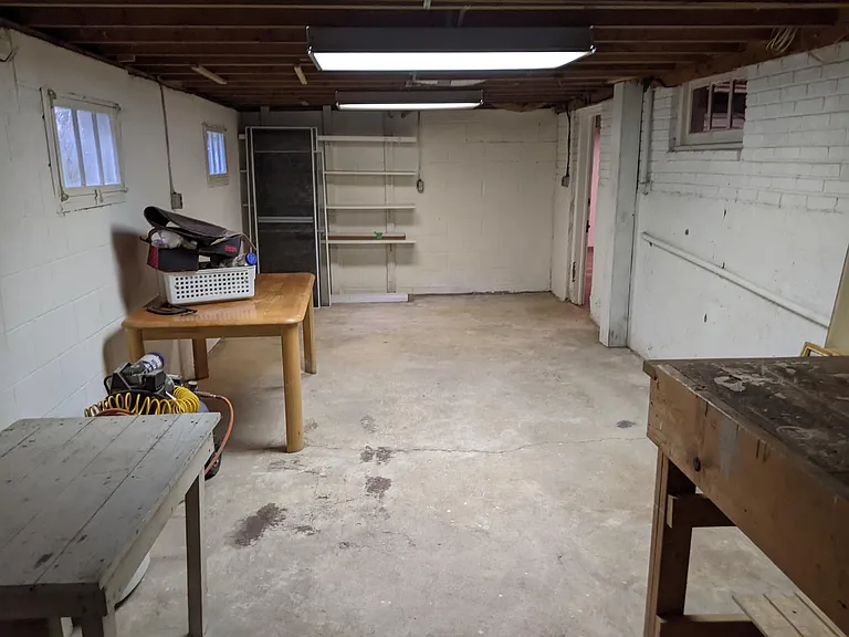5900 Valley View Dr — Photo 44