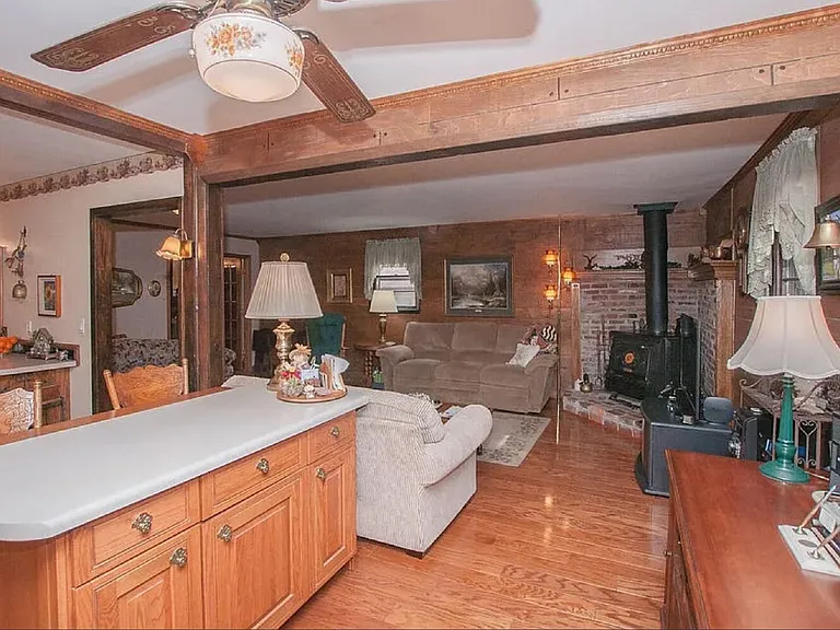 3936 Plantation Dr — Photo 11