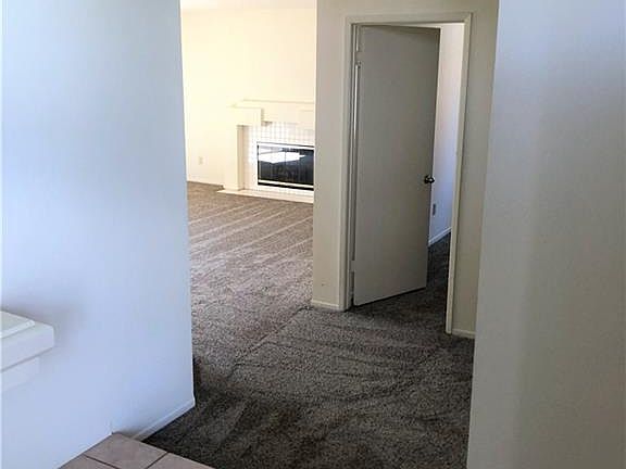 2nd image of 23905 Cadenza Dr