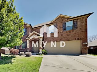 6019 Heather Dr, Grand Prairie, TX 75052