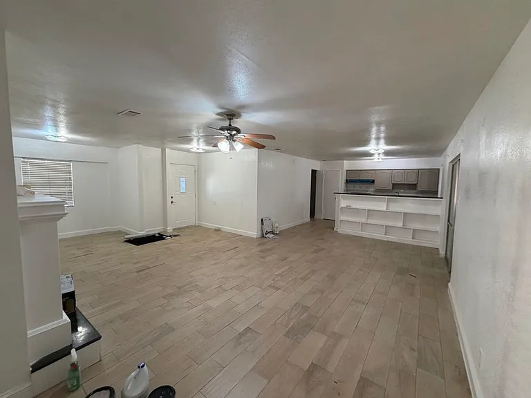 4106 Timberline Dr — Photo 2