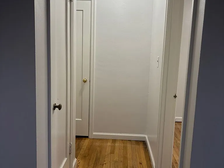 Stark Street 8-Plex — Photo 5