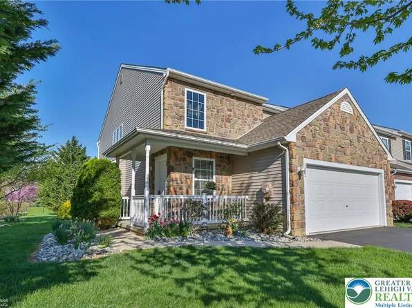 2602 Sapphire Ln, Bethlehem, PA 18020