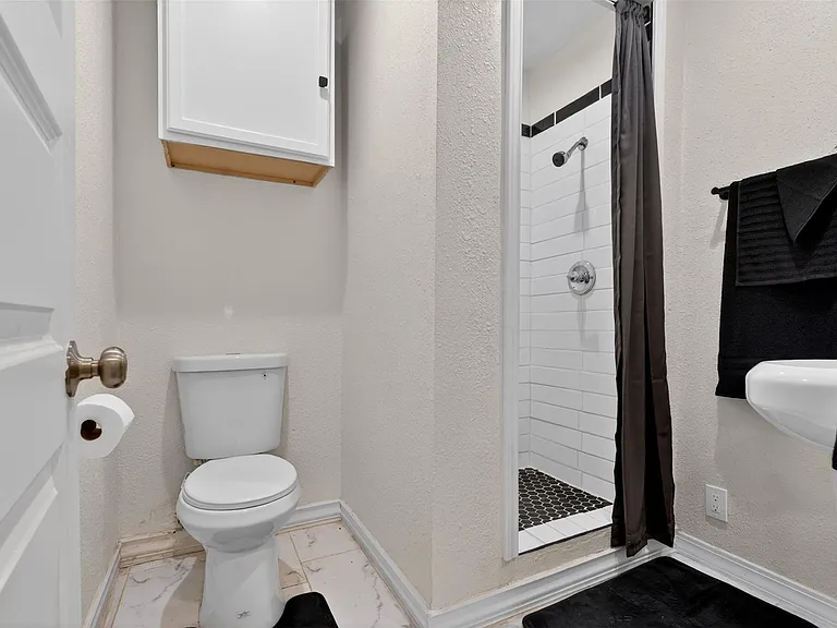 3863 Arbor St — Photo 22