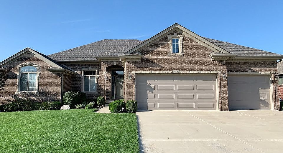 1st image of 32129 Kenny Dr