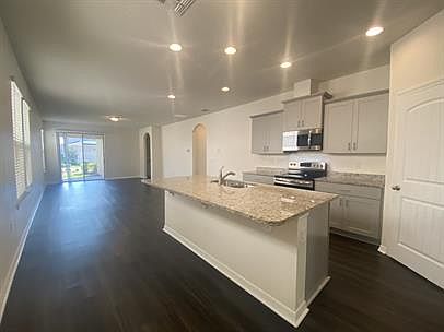 4th image of 9451 Komika Ln