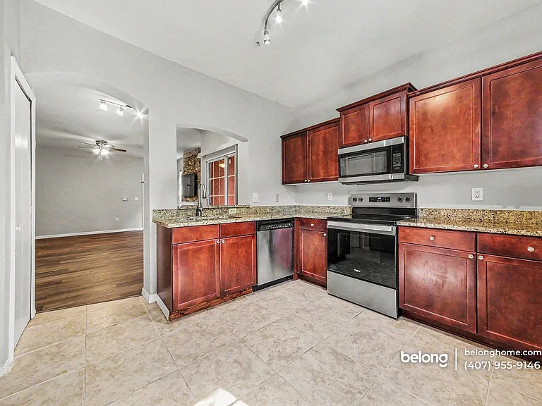 107 Vista Verdi Cir #213 — Photo 10