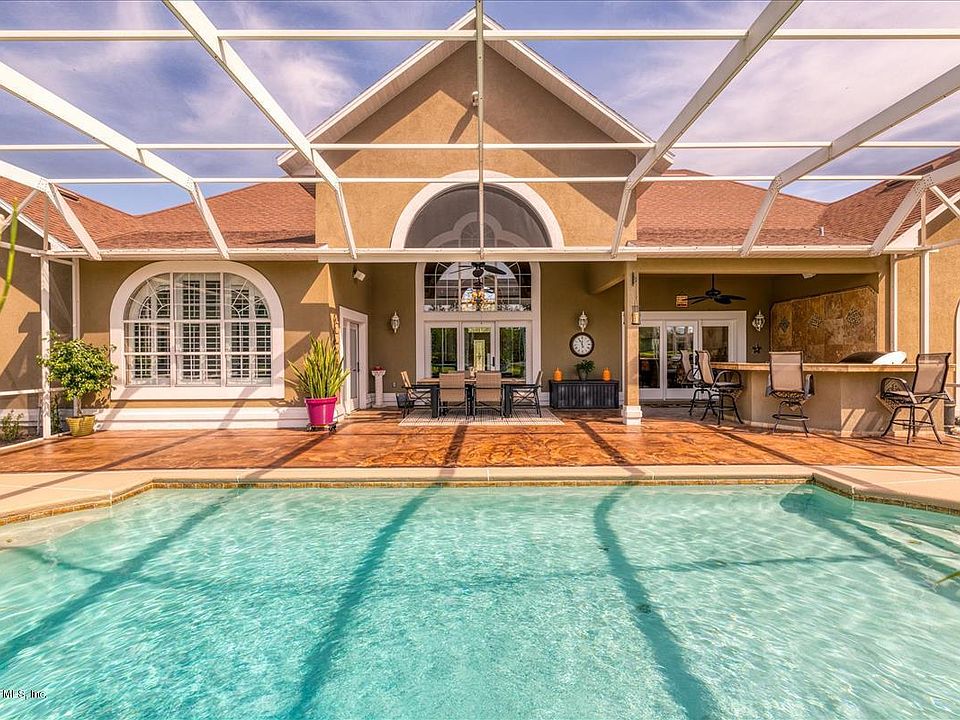 225 Crystal Cove Dr, Palatka, FL 32177 Zillow