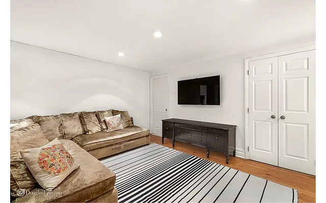 Sold by Douglas Elliman | media 17