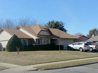 1532 Caplin Dr, Arlington, TX 76018