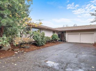 16939 S Clackamas River Dr, Oregon City, OR 97045