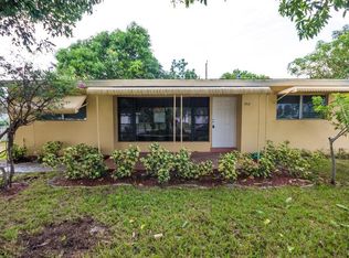 452 Tuskegee Dr, Lake Worth, FL 33462