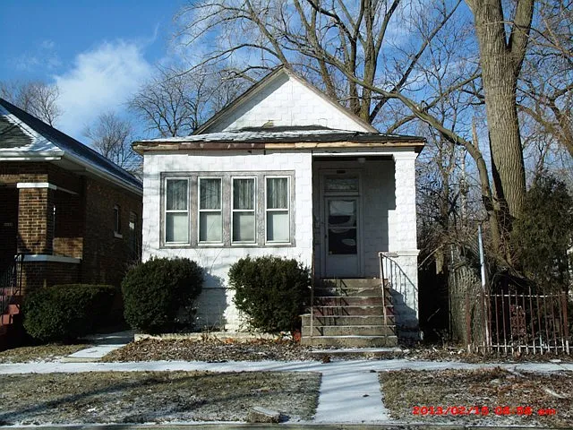 8038 S Kimbark Ave photo 1