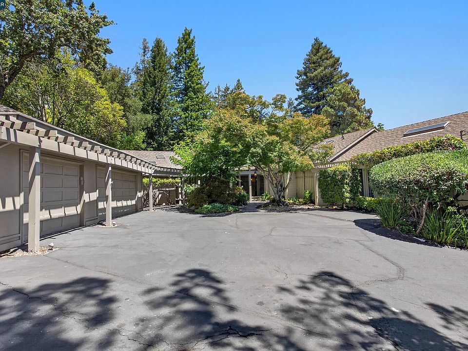 1st image of 12 E Altarinda Dr
