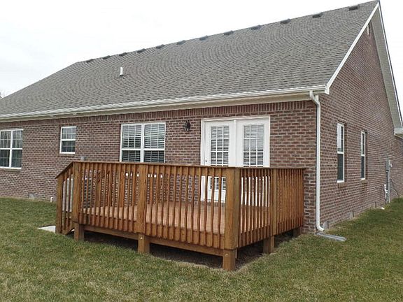 3rd image of 100 Twin Lakes Dr