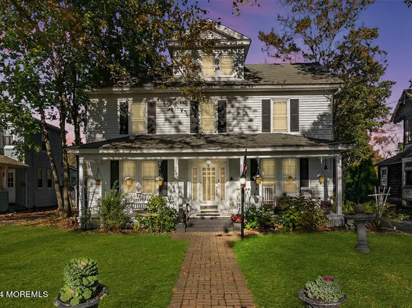 664 E Bay Avenue, Barnegat, NJ 08005