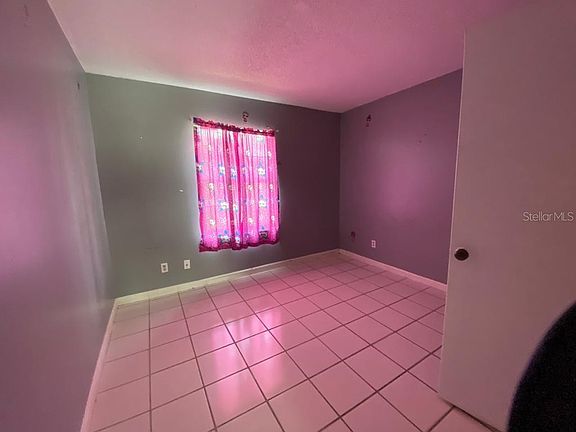 5th image of 714 Bear Way