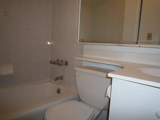 Rented by New Yorker Realty | media 27